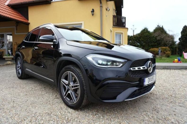 Mercedes Třída GLA - hlavní foto