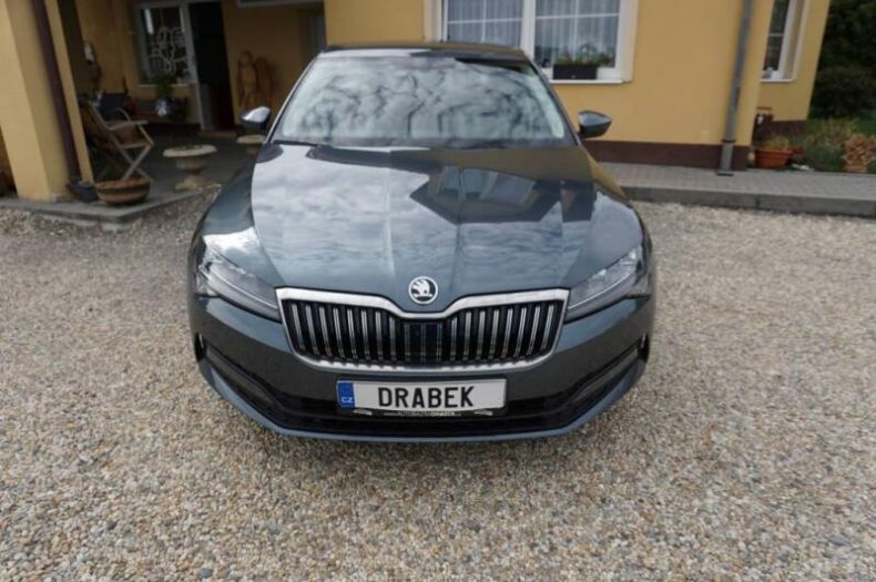 Škoda Superb - hlavní foto