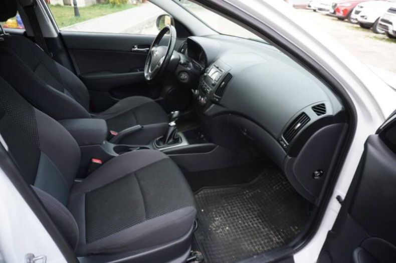 Hyundai i30 - hlavní fotka