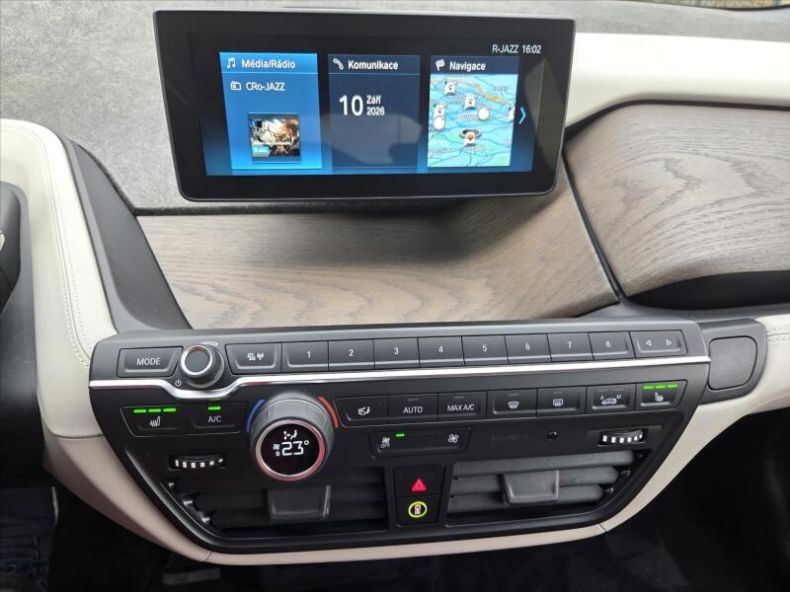 BMW i3 - hlavní fotka