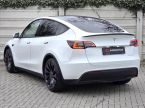 Tesla Model Y - fotka číslo 4