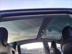 Tesla Model 3 - fotka číslo 9