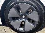 Tesla Model 3 - fotka číslo 19