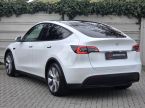 Tesla Model Y - fotka číslo 4