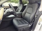 Tesla Model Y - fotka číslo 8