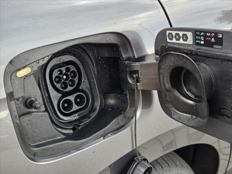 Škoda Enyaq - hlavní fotka