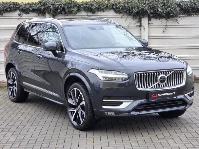 Volvo XC90 - hlavní foto