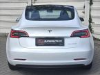 Tesla Model 3 - fotka číslo 5