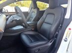 Tesla Model Y - fotka číslo 8