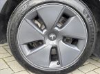 Tesla Model 3 - fotka číslo 18
