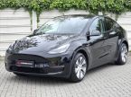 Tesla Model Y - fotka číslo 2
