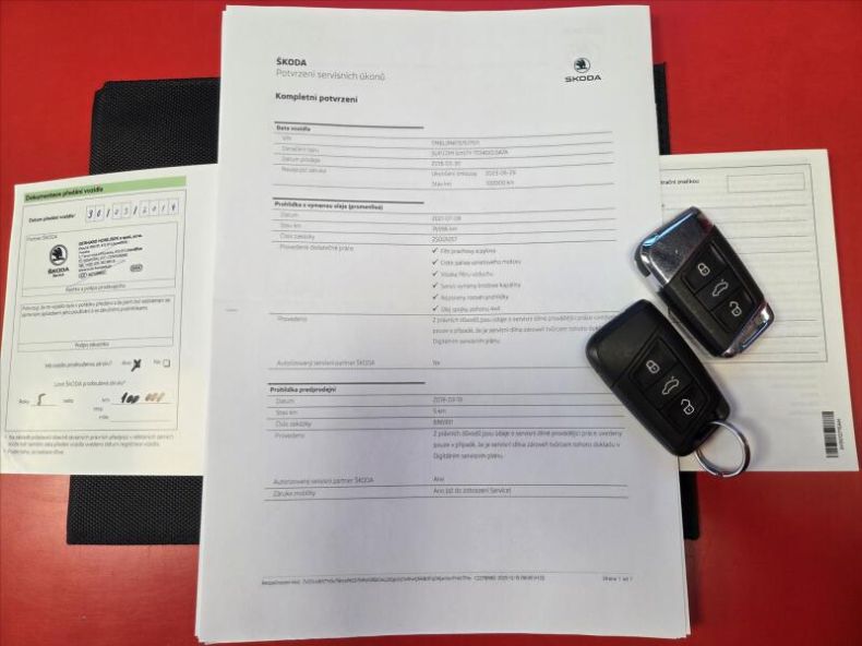 Škoda Superb - hlavní foto