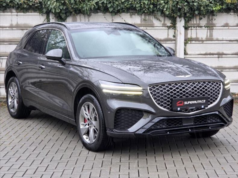 Genesis GV70 - hlavní foto