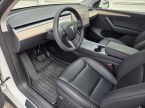 Tesla Model Y - fotka číslo 8