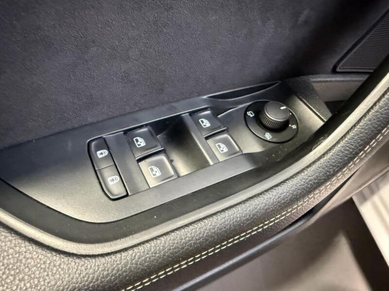 Škoda Superb - hlavní fotka