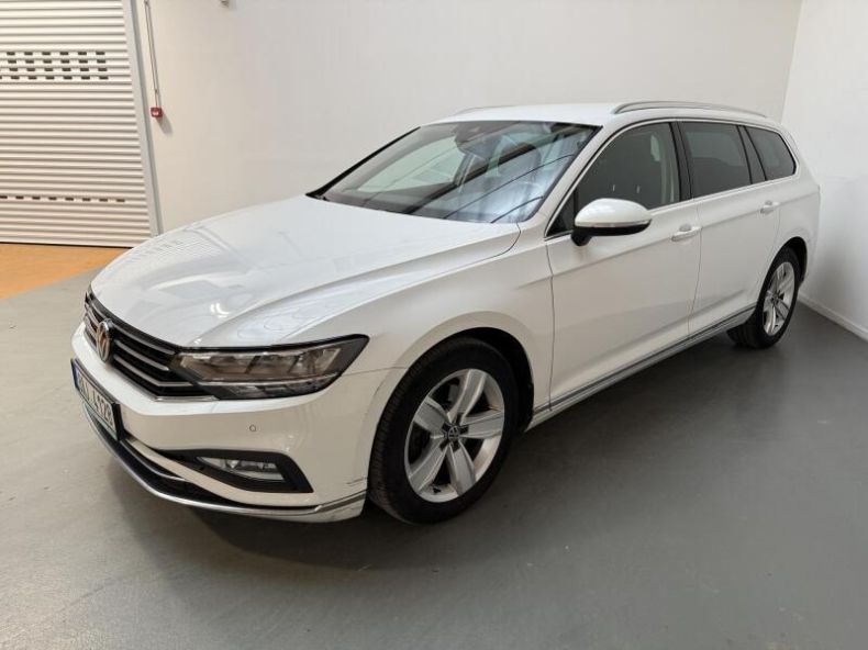 Volkswagen Passat - hlavní fotka