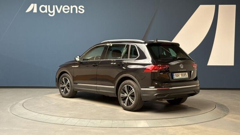 Volkswagen Tiguan - hlavní fotka