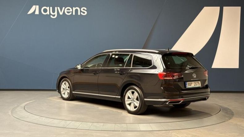 Volkswagen Passat - hlavní fotka
