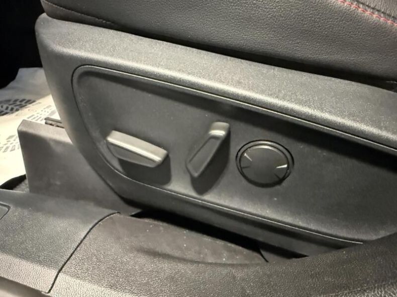 Ford Kuga - hlavní fotka