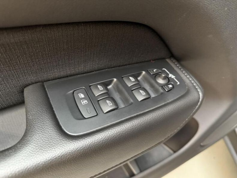 Volvo XC60 - hlavní fotka