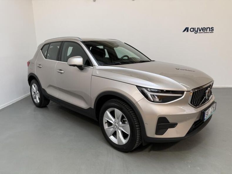 Volvo XC40 - hlavní foto