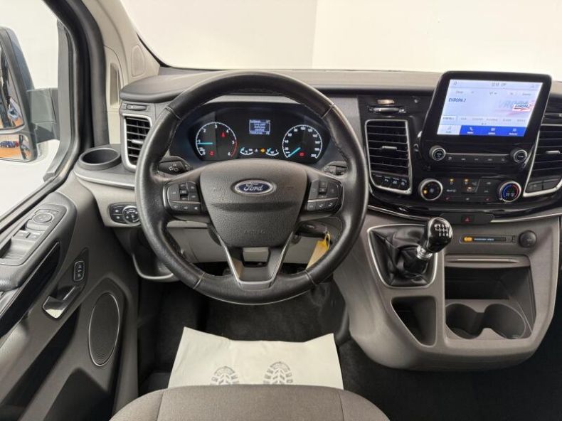 Ford Tourneo - hlavní fotka