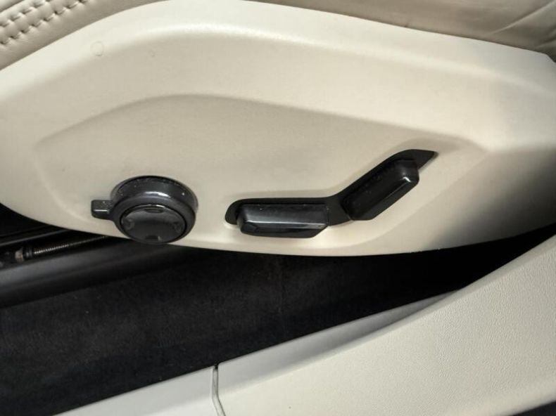 Volvo XC90 - hlavní fotka