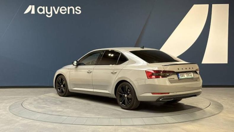 Škoda Superb - hlavní fotka