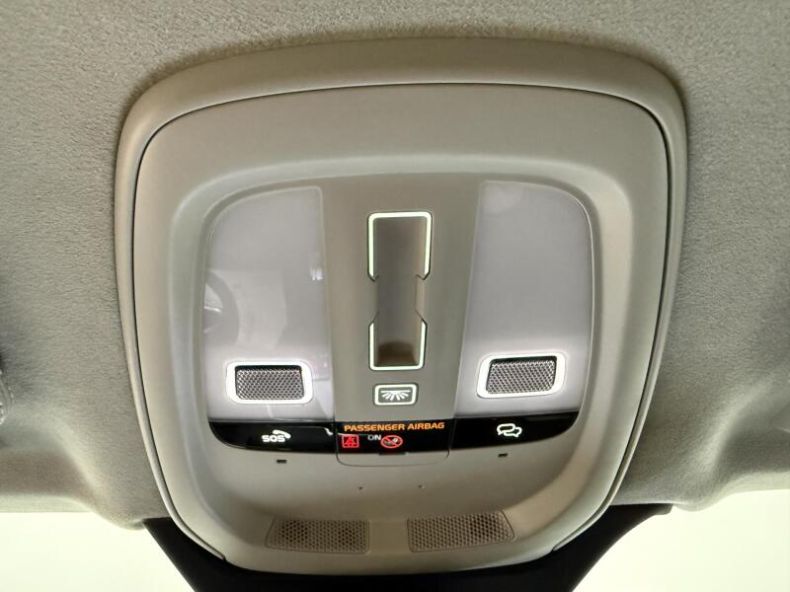 Volvo XC90 - hlavní fotka