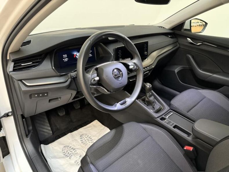 Škoda Octavia - hlavní fotka