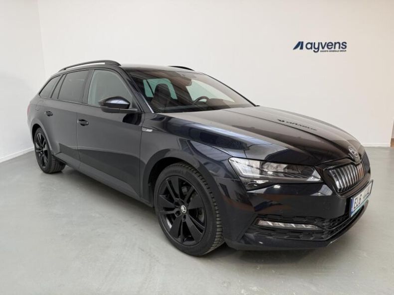 Škoda Superb - hlavní foto