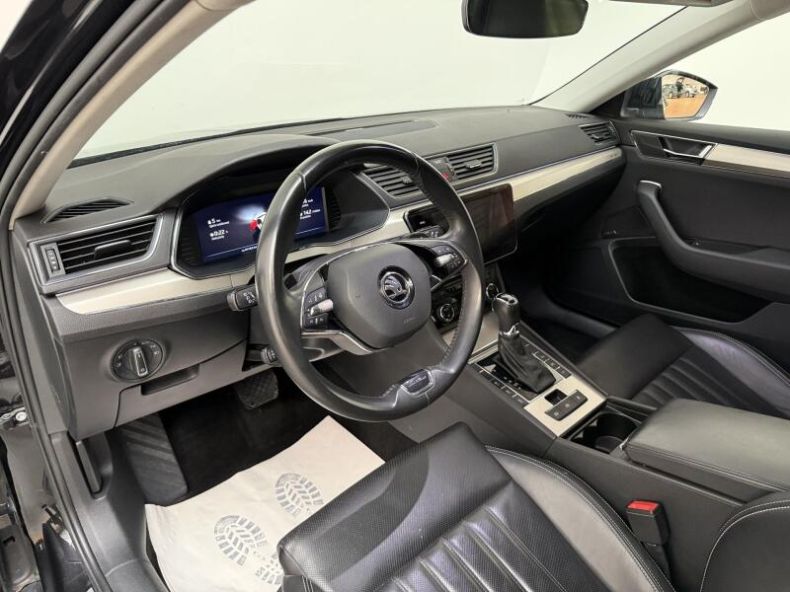 Škoda Superb - hlavní fotka