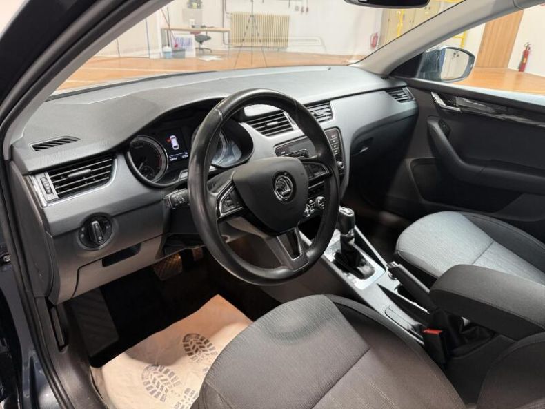 Škoda Octavia - hlavní fotka