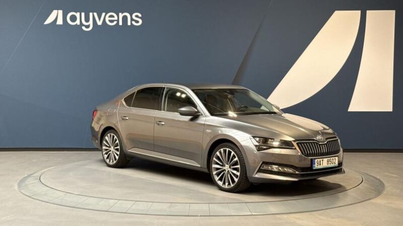Škoda Superb - hlavní foto