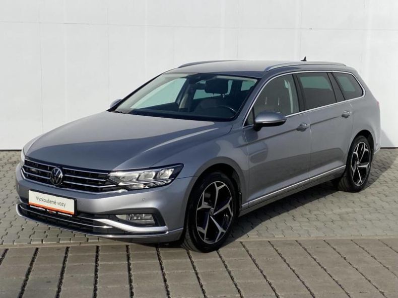 Volkswagen Passat - hlavní foto