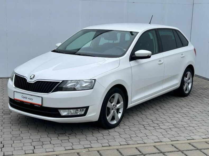 Škoda Rapid - hlavní foto