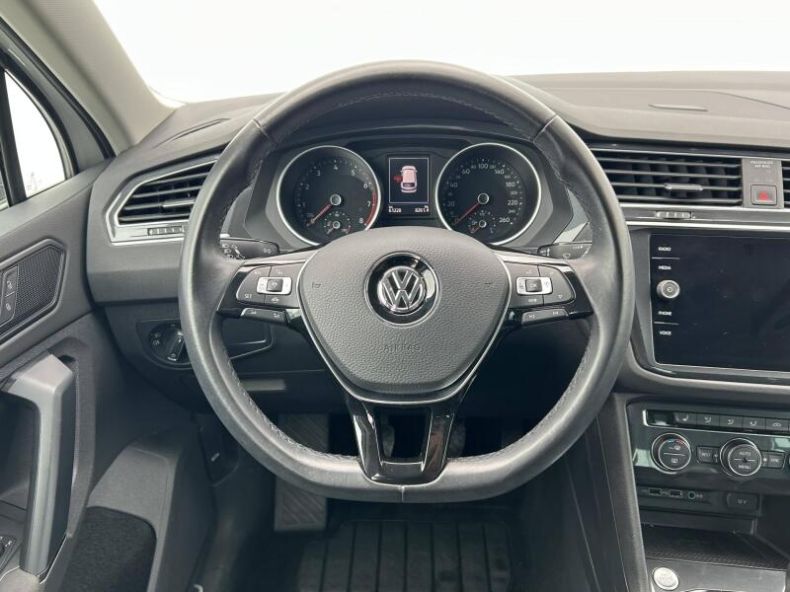 Volkswagen Tiguan - hlavní fotka