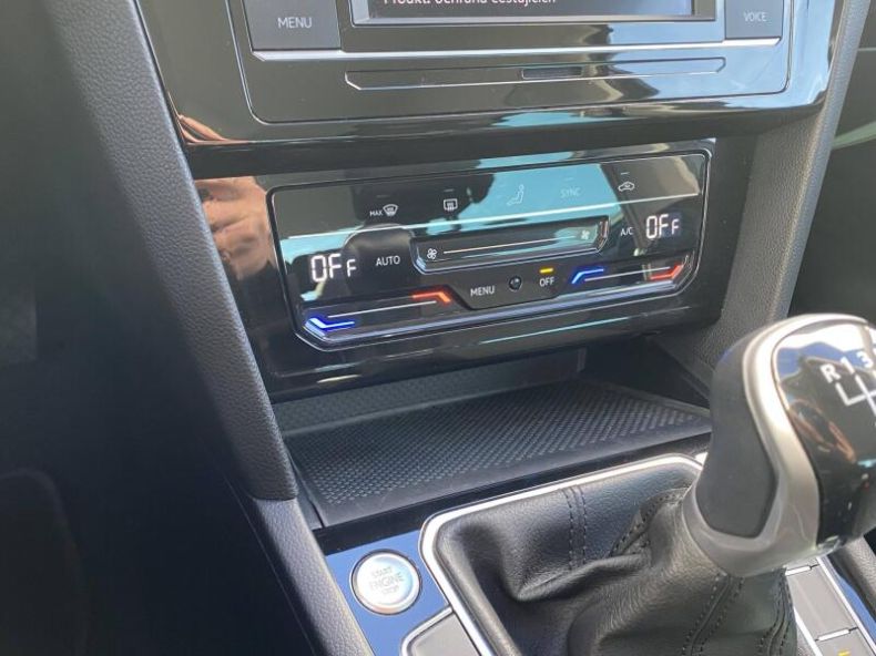 Volkswagen Passat - hlavní fotka