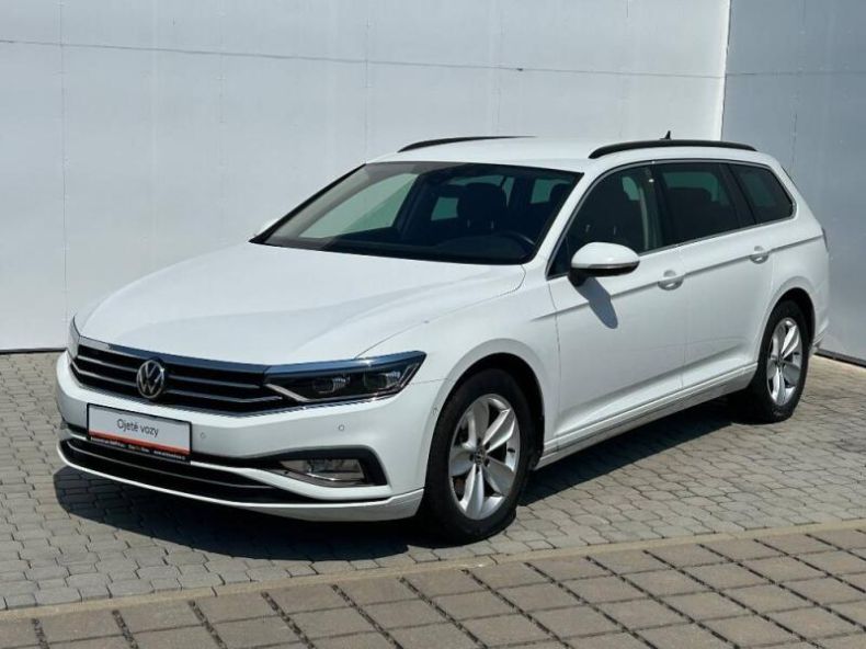 Volkswagen Passat - hlavní fotka inzerátu