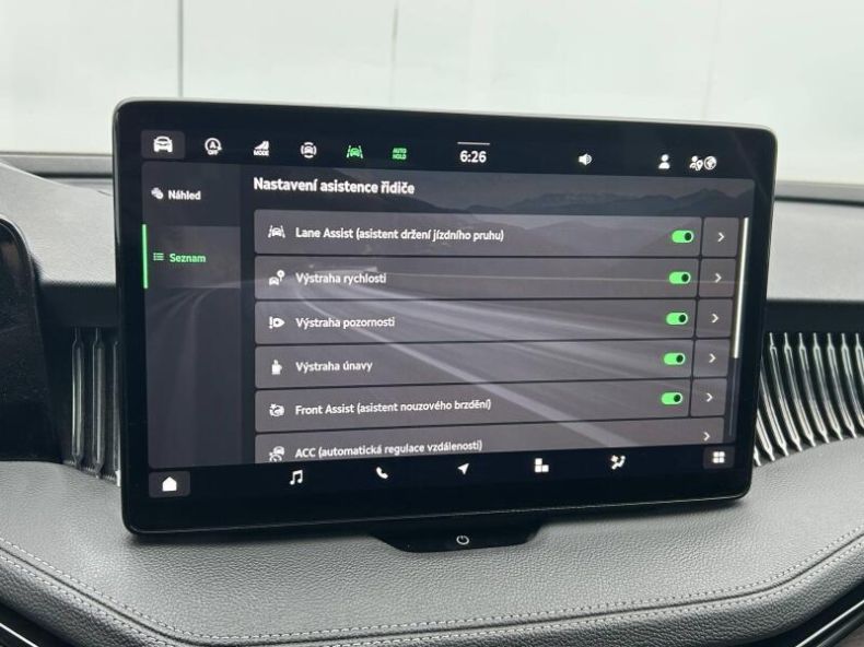 Škoda Superb - hlavní fotka