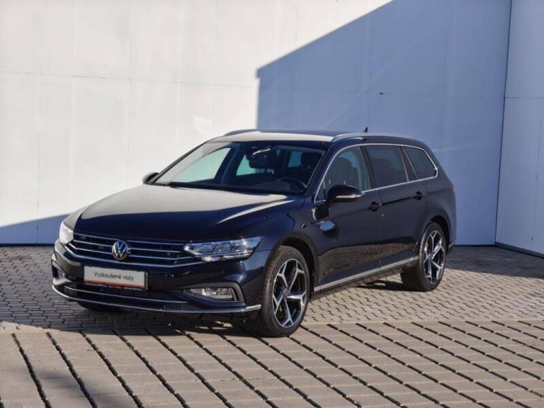 Volkswagen Passat - hlavní foto