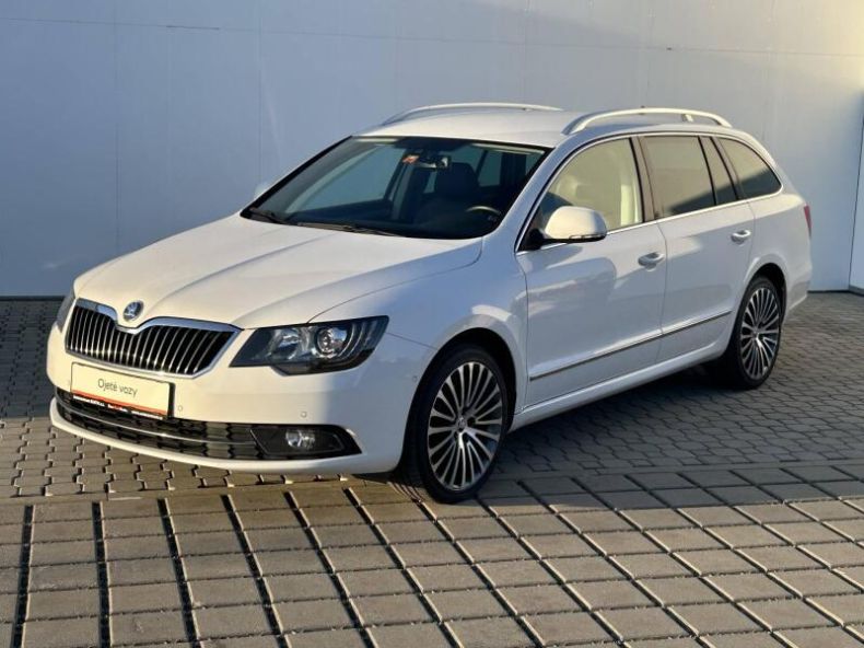 Škoda Superb - hlavní fotka inzerátu