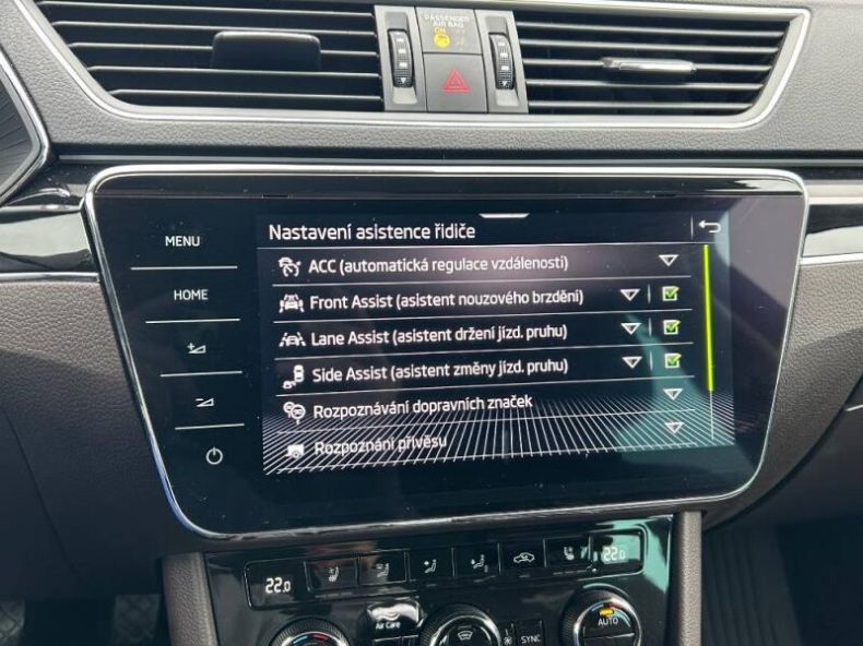 Škoda Superb - hlavní fotka