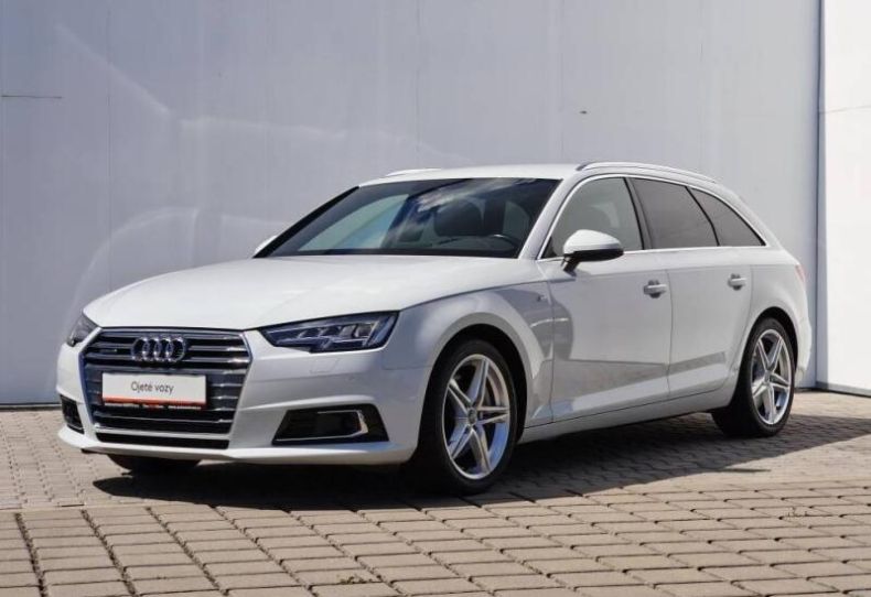 Audi A4 - hlavní foto