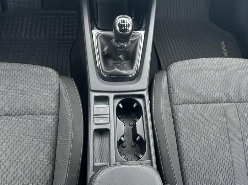 Škoda Octavia - hlavní fotka