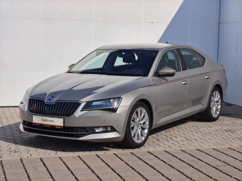 Škoda Superb - hlavní fotka inzerátu