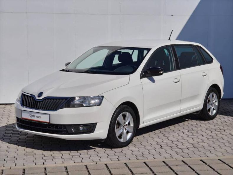 Škoda Rapid - hlavní foto