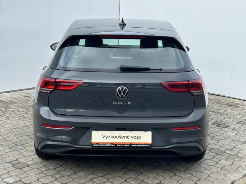 Volkswagen Golf - hlavní fotka