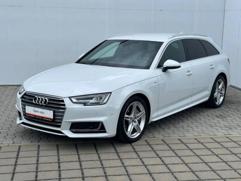 Audi A4 - hlavní foto