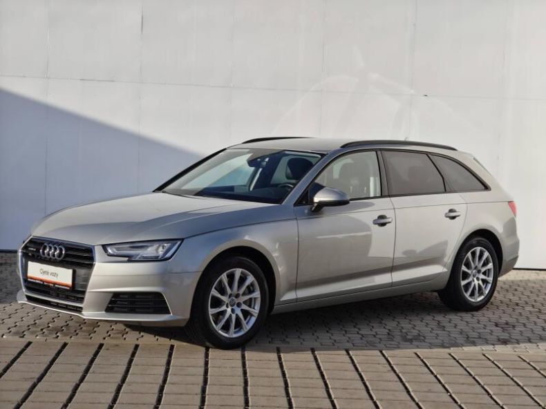 Audi A4 - hlavní foto
